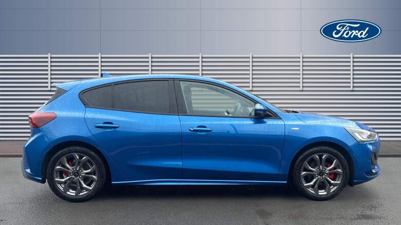 Ford Focus 1.0 EcoBoost Hybrid mHEV 155 ST-Line 5dr Auto Petrol Hatchback